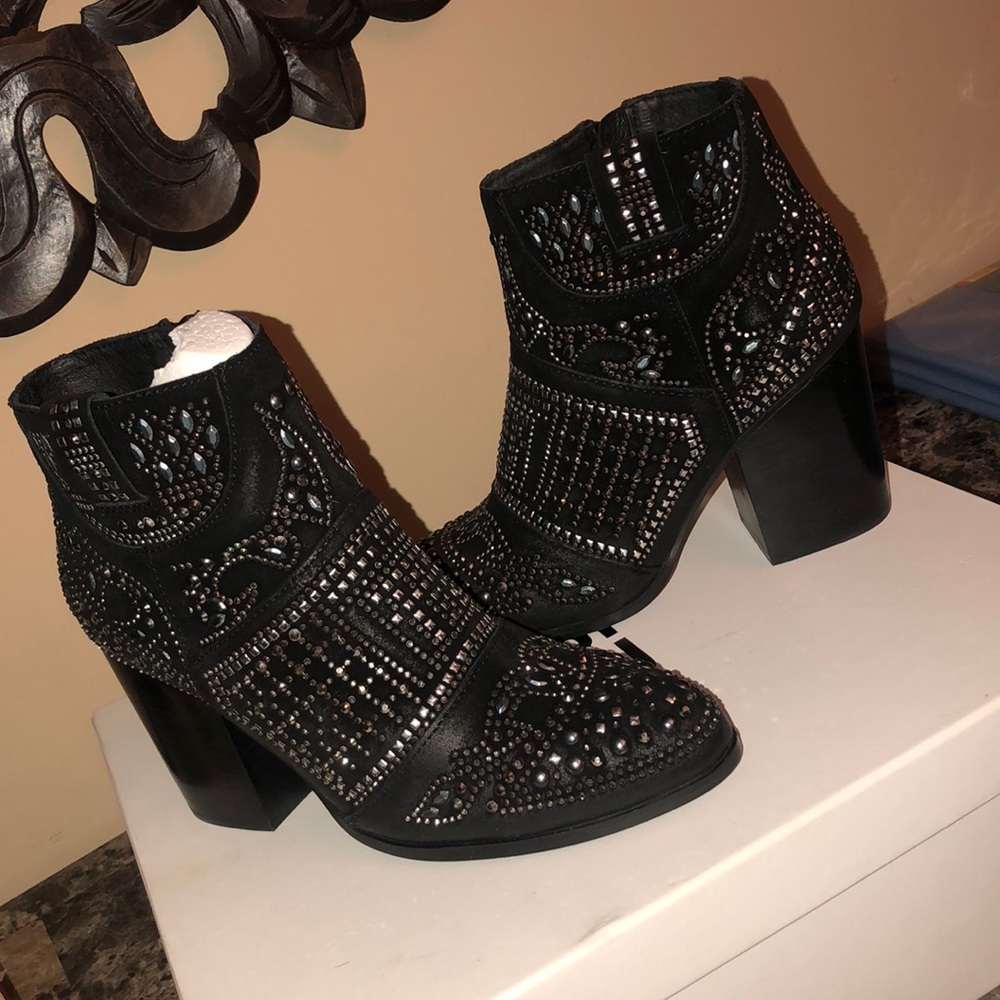 BiBi LOU Boots